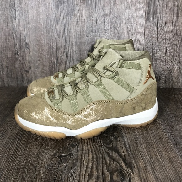 Air Jordan 11 Retro ‘Olive Lux’ - Picture 3 of 6
